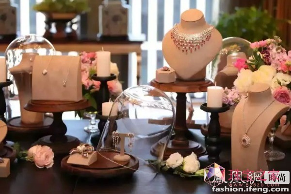 JEWELVARY & PICCHIOTTI eʽ錚bp(hu)